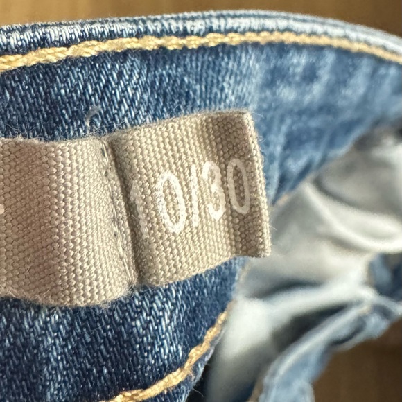 Tractr Blue Cropped Women's Jeans - Picture 4 of 9